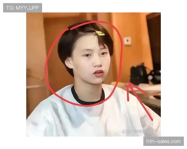 陈芋汐训练间隙偷偷买了个百万包?这身价生活都跟比赛一样豪横! 陈芋汐训练间隙偷偷买了个百万包?这身价生活都跟比赛一样豪横!